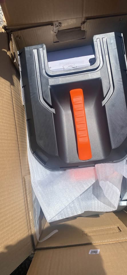 LiTHELi 13 inch model number EGT010172 cordless lawn mower